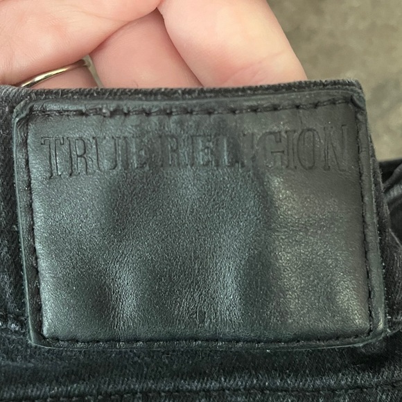 Authentic True Religion Ricky W/Flaps relaxed straight jeans. Mens size US31. - Picture 4 of 8